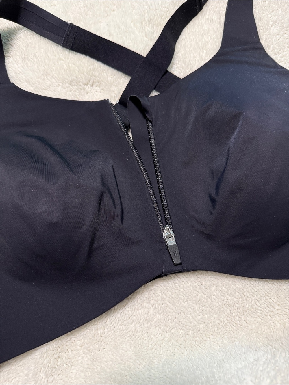 Knix Catalyst Zip Front Sports Bra - Picture 4 of 8